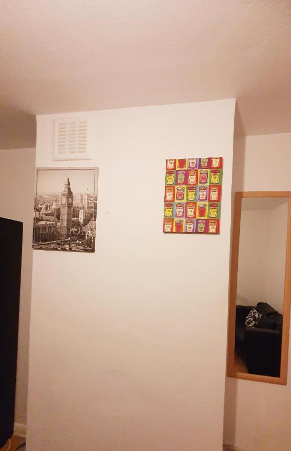 Merciful King Room, In Zone 2-3 Londres Exterior foto